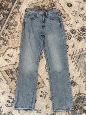 Lucky Brand Zoe High Rise Straight Light Blue Denim Jeans